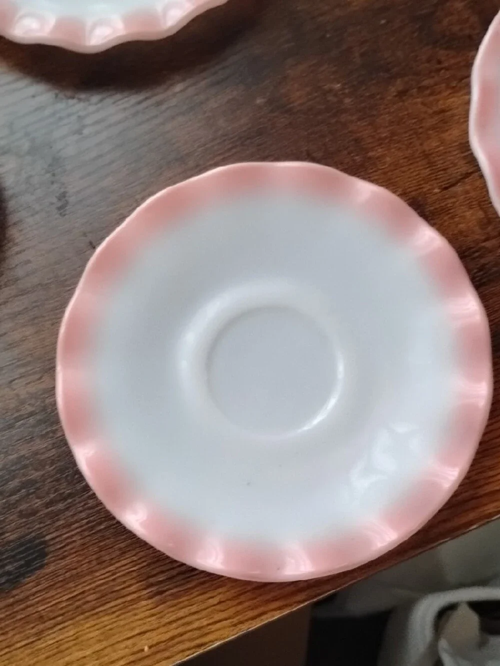 Hazel Atlas Rippled Saucers With Pink Cups